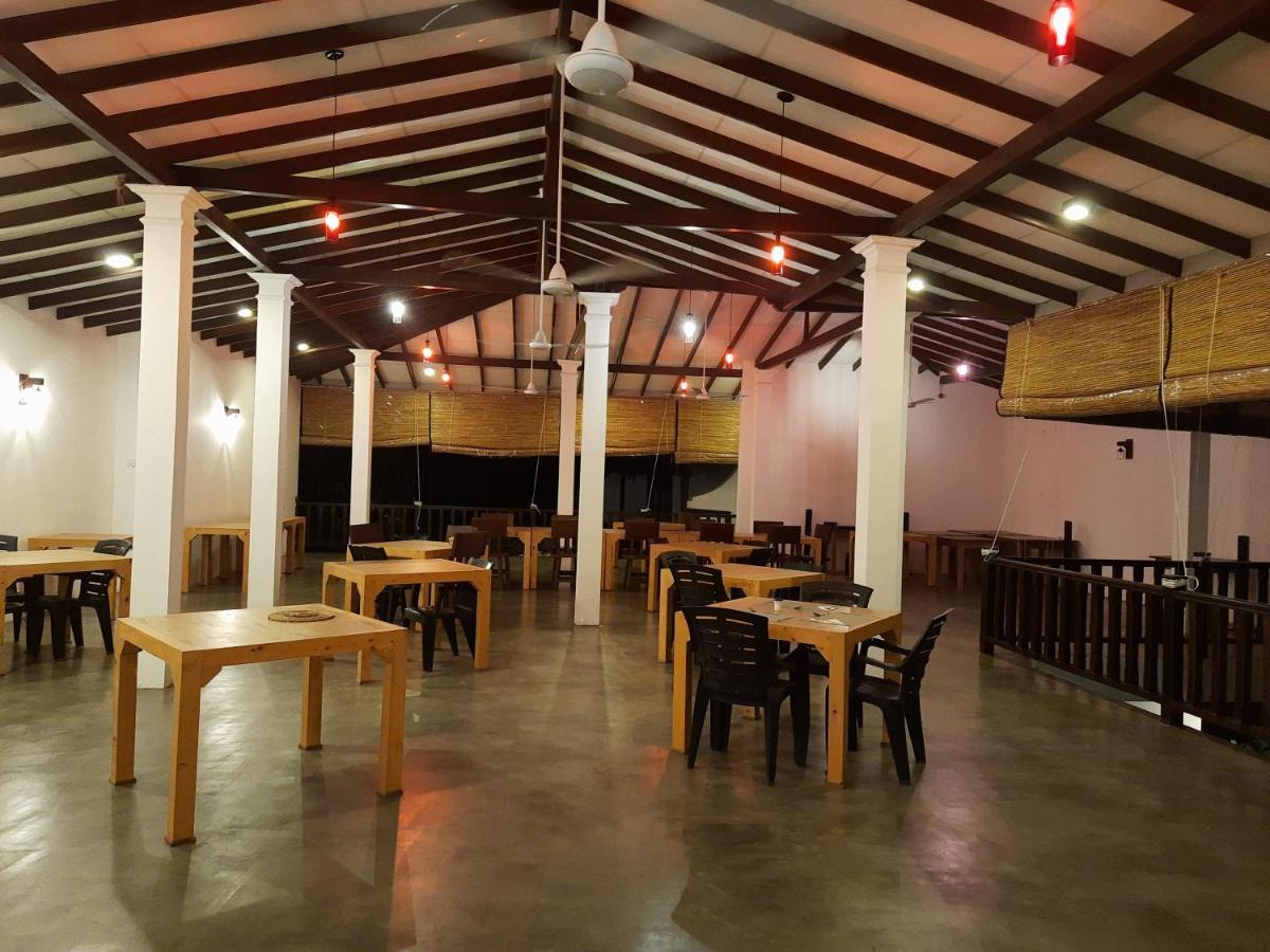 Hotel Calm Haven Unawatuna Talpe Bagian luar foto